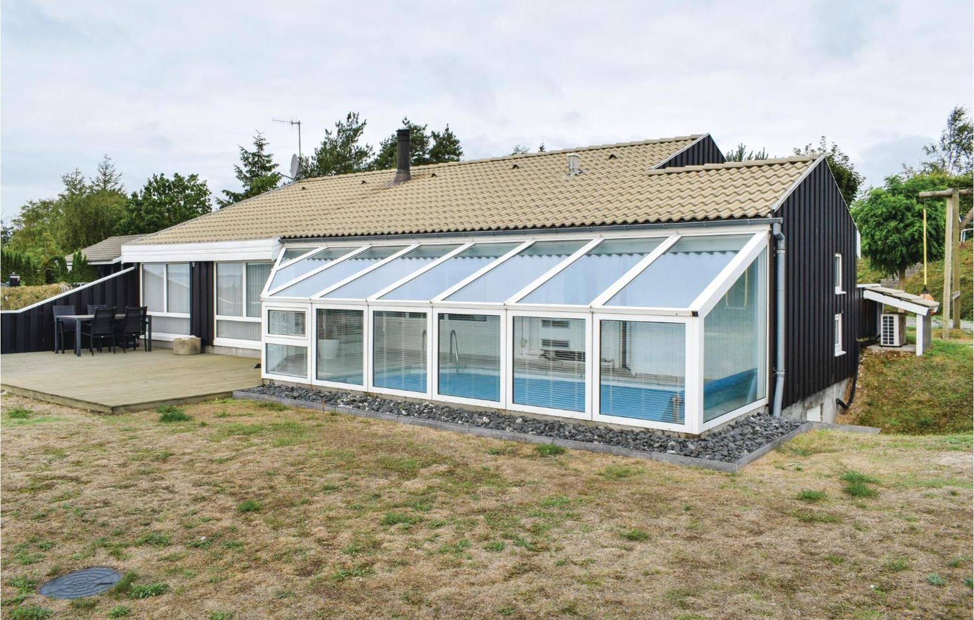 Amazing Home In Ebeltoft With Sauna Exterior photo