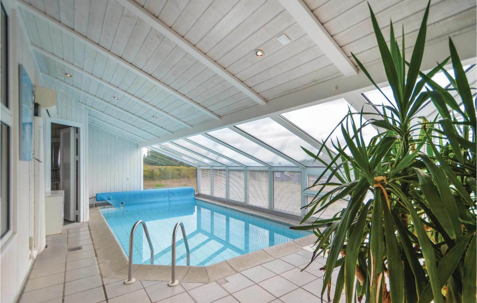 Amazing Home In Ebeltoft With Sauna Exterior photo